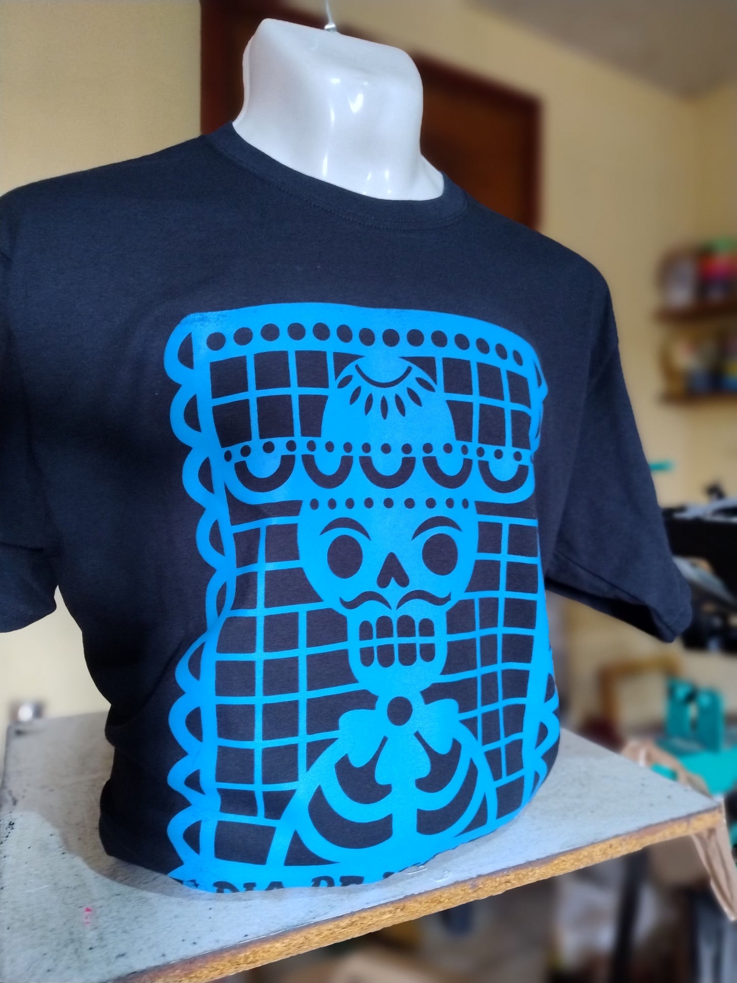 Papel Picado en Azul - Dia de Muertos 2026